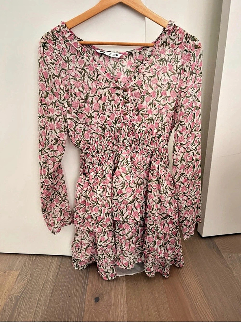Zara Pink Floral Smocked Long Sleeve Ruffle Mini Dress Size Medium